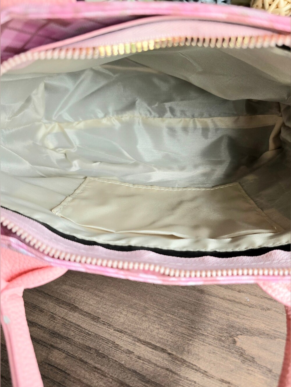 Sanrio Hello Kitty Pink Plaid Satchel / Crossbody NWT - Picture 10 of 12